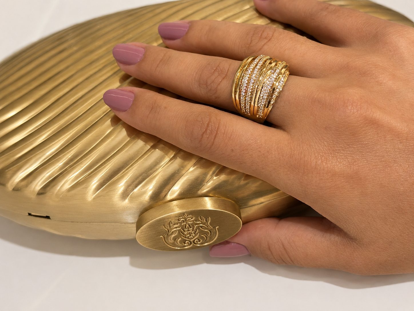 Anel Luxo Banhado a Ouro 18K