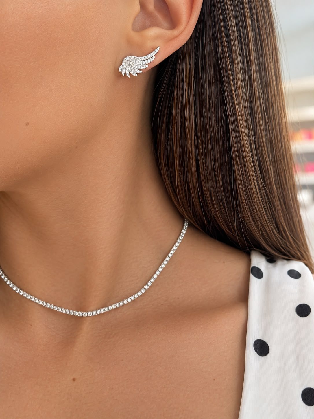 BRINCO EAR CUFF EM PRATA 925 COM PEDRA INCOLOR E ZIRCÔNIAS
