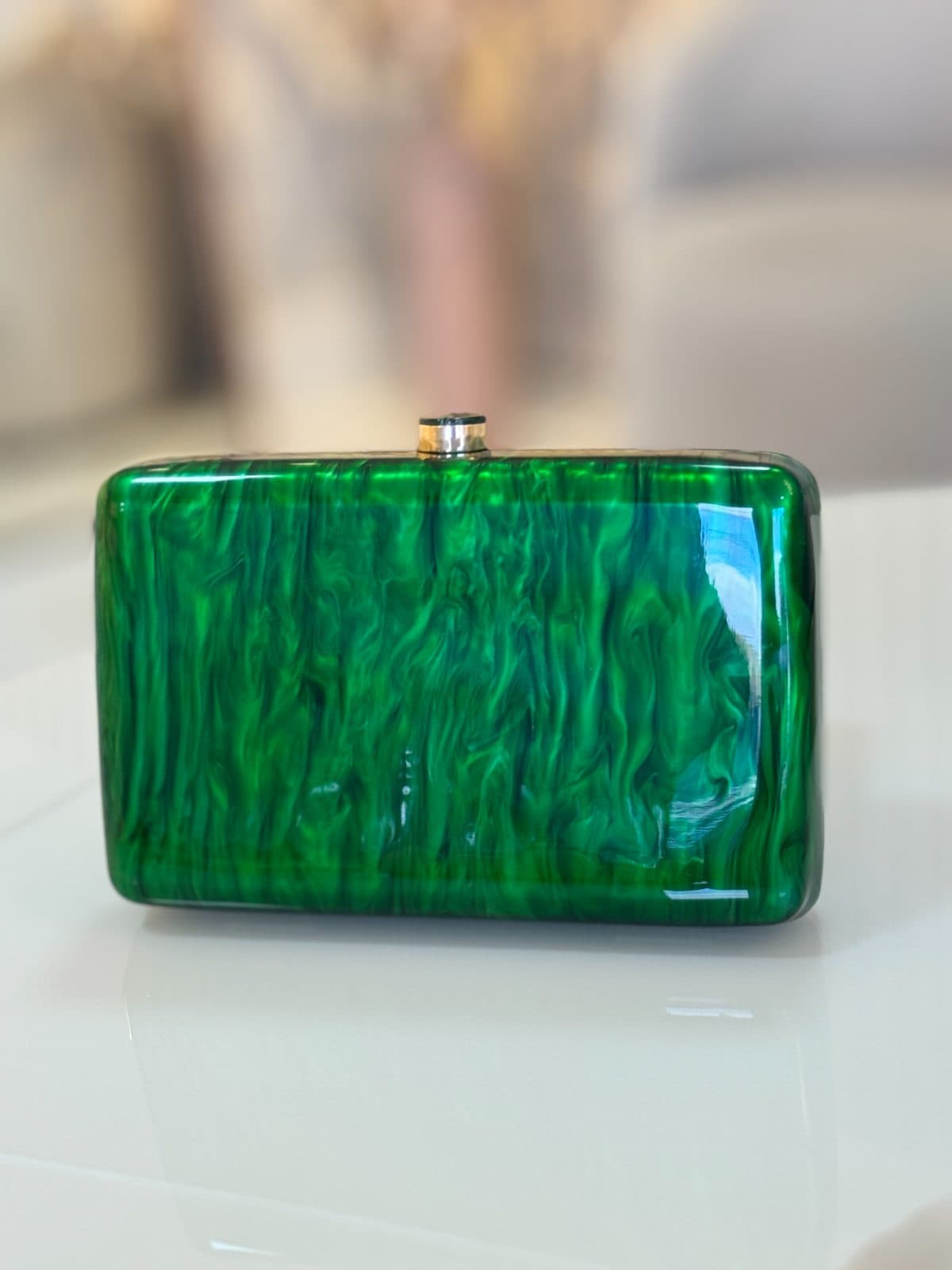 Clutch de festa perolada verde