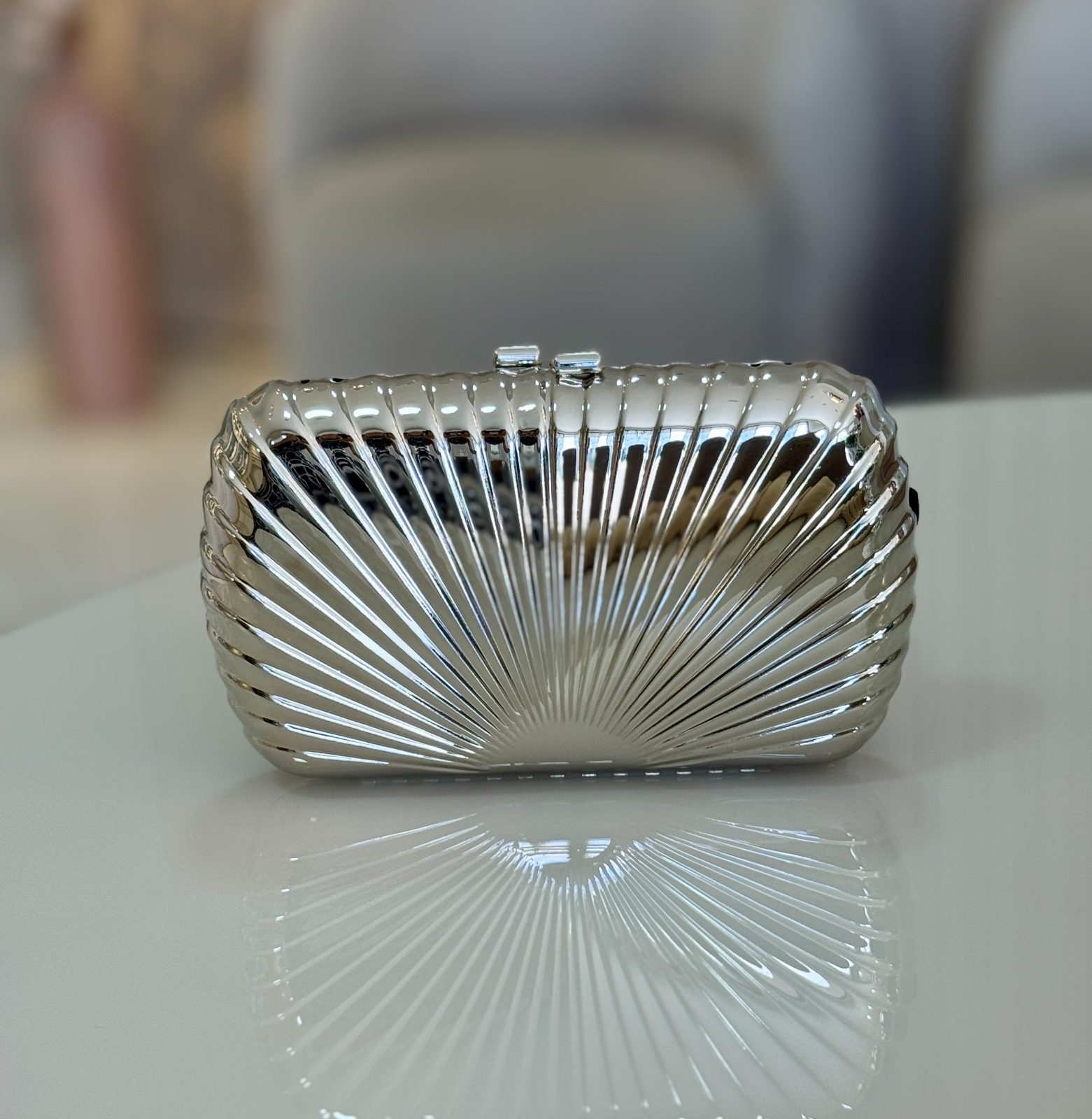 Bolsa Clutch Festa Concha Metal Prata